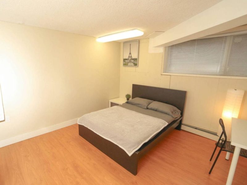Vanmates - Willow Home - Phoenix Room