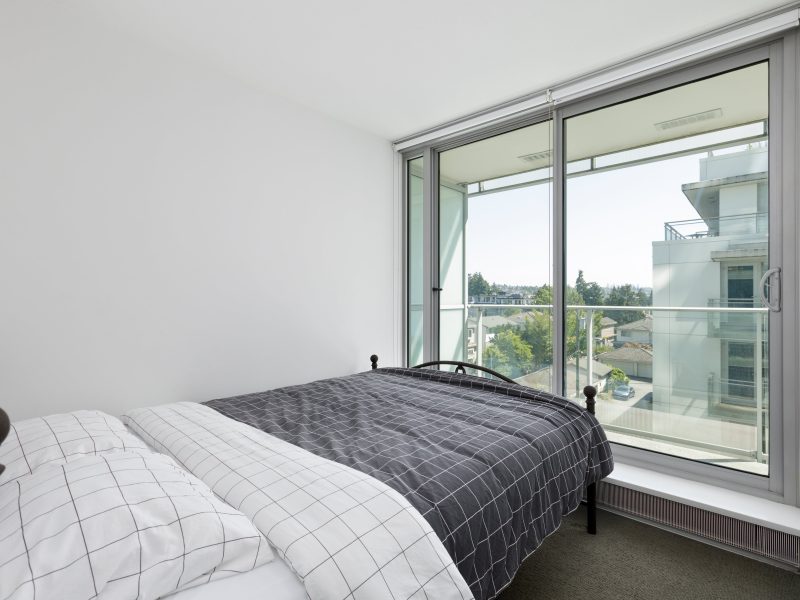 Student Residence in Central Vancouver - GEC Marine Gateway (Official)