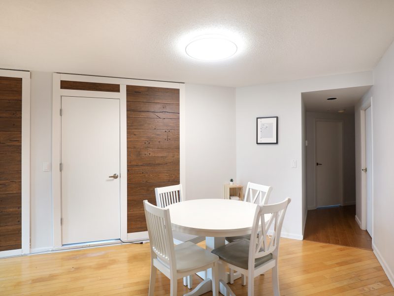 MASTER BEDROOM WITH BATH | Available NOW!