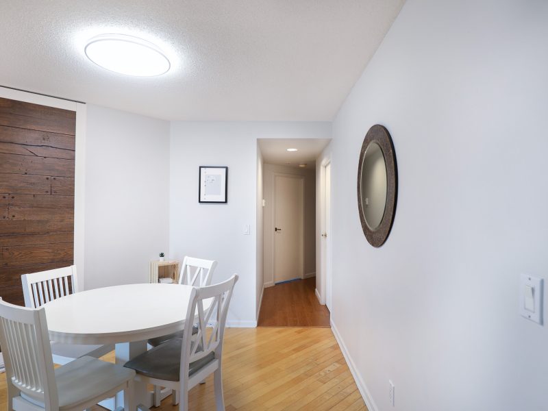 MASTER BEDROOM WITH BATH | Available NOW!