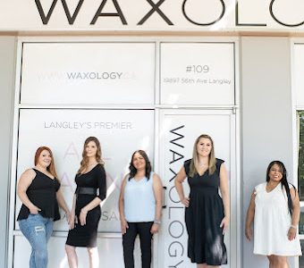 Waxologist / Esthetician