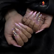 Nail Artist/Nail Technician